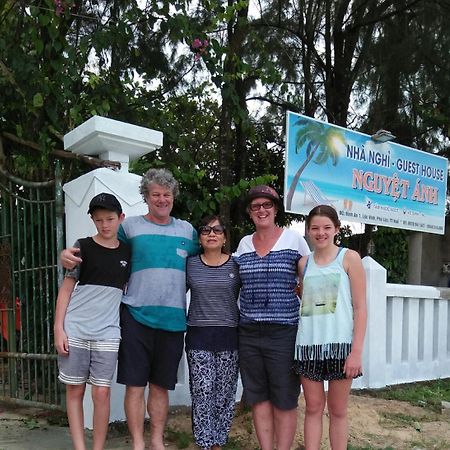 Nguyet Anh Guesthouse Lang Co Luaran gambar