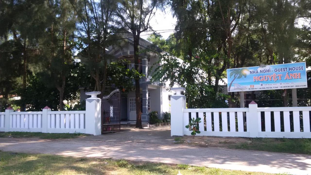 Nguyet Anh Guesthouse Lang Co Luaran gambar